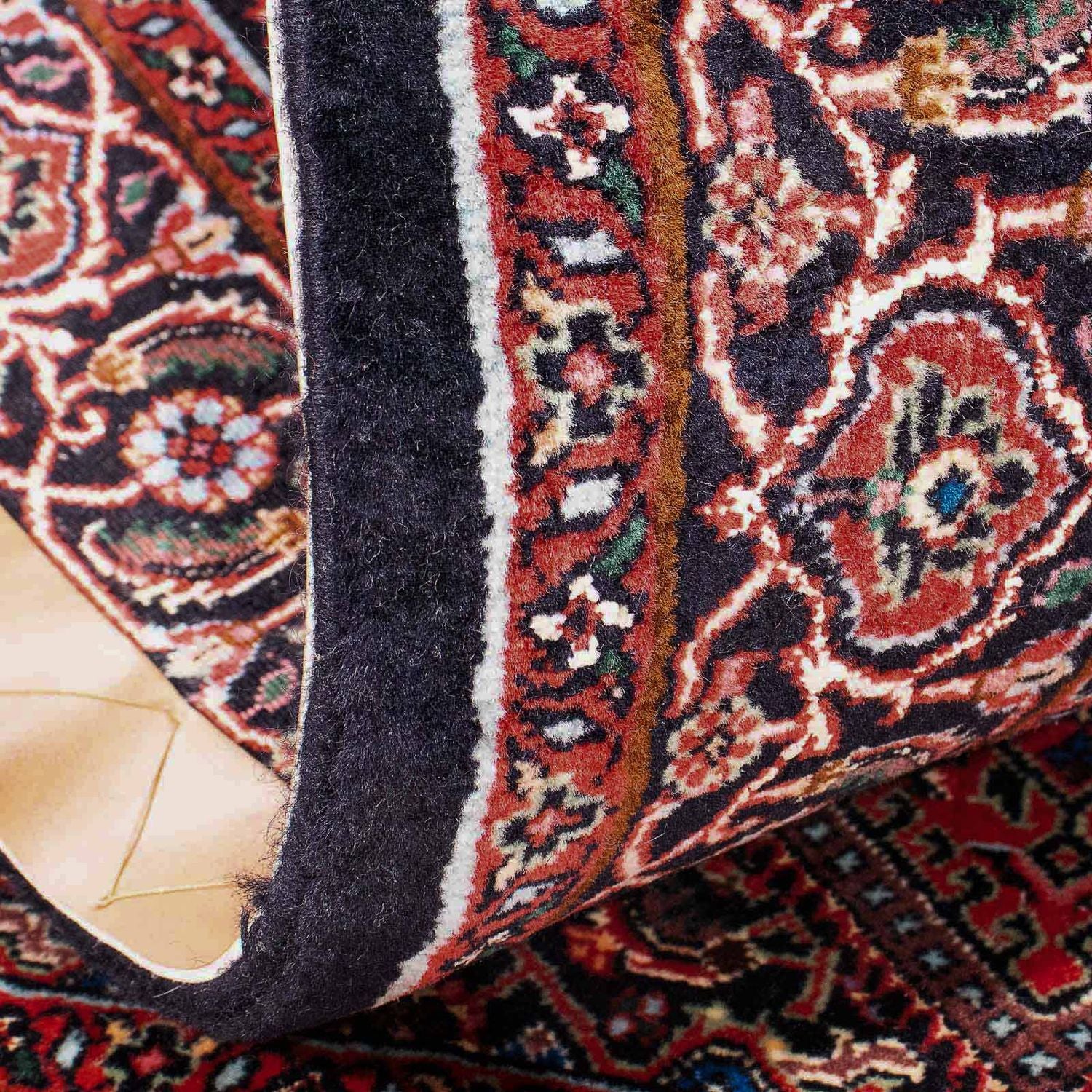 Alfombra persa - Bidjar - 178 x 108 cm - rojo