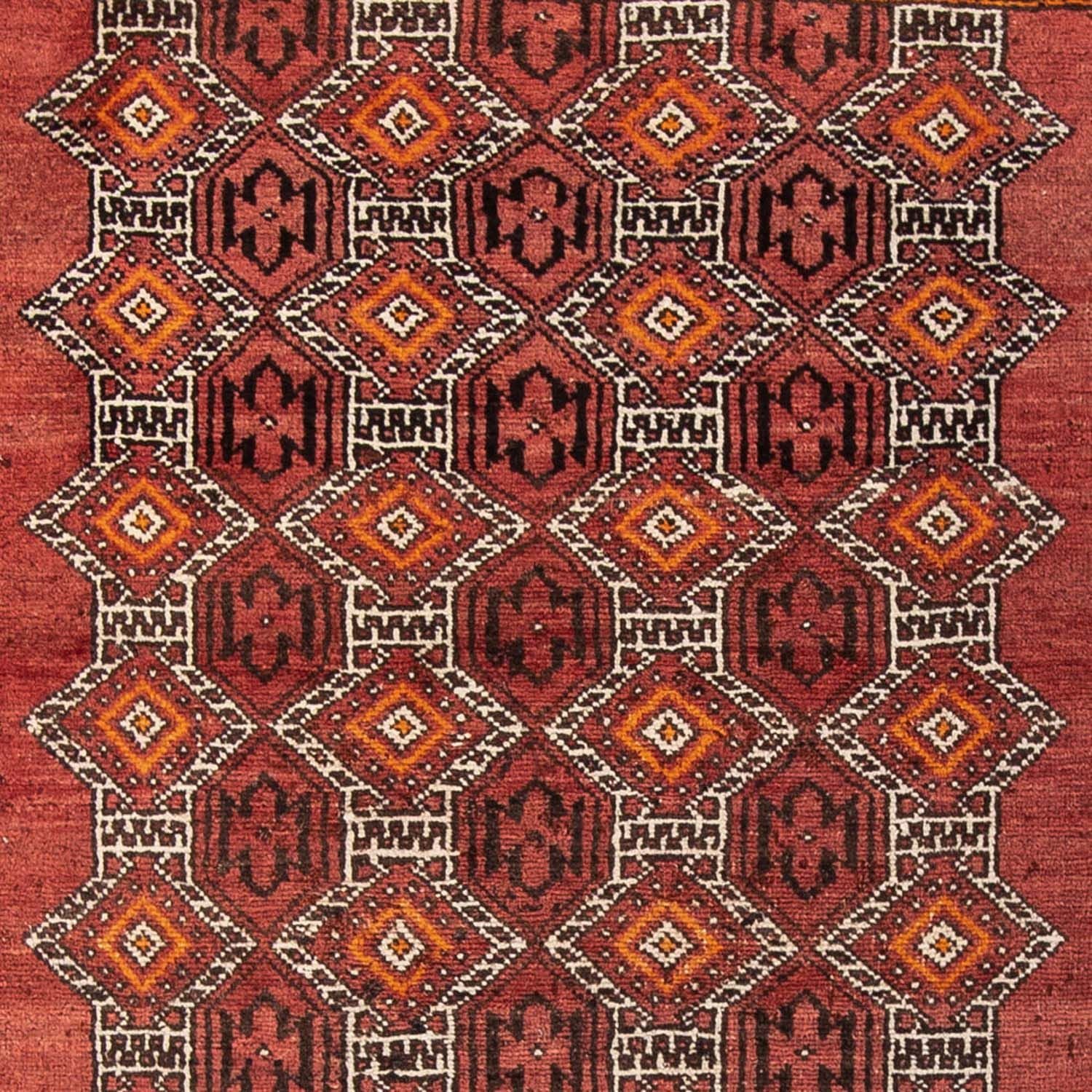 Alfombra Belutsch - 218 x 128 cm - rojo