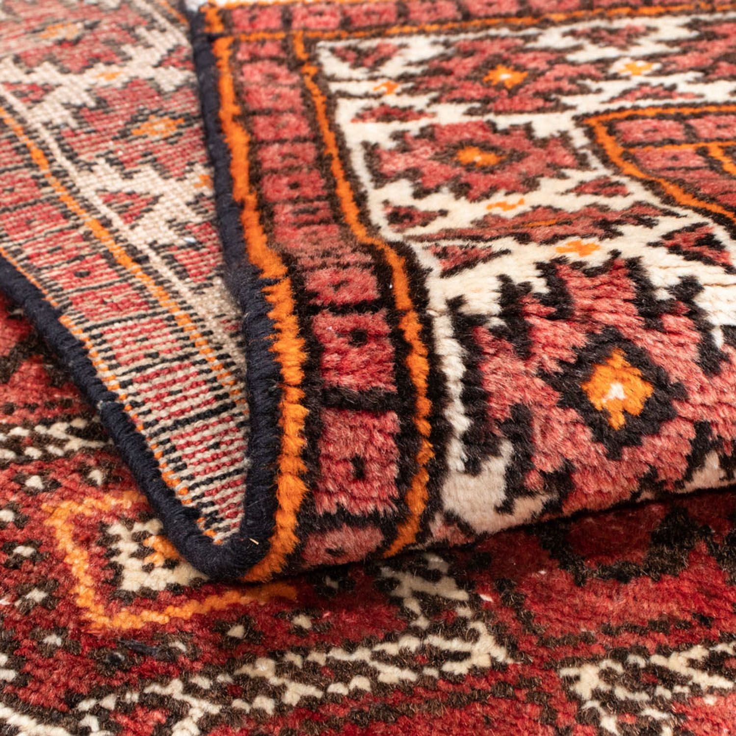Alfombra Belutsch - 218 x 128 cm - rojo